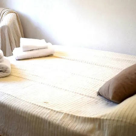 Olivelias Beachfront Apartamento *