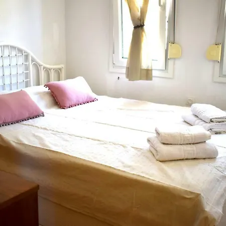 Olivelias Beachfront Apartamento