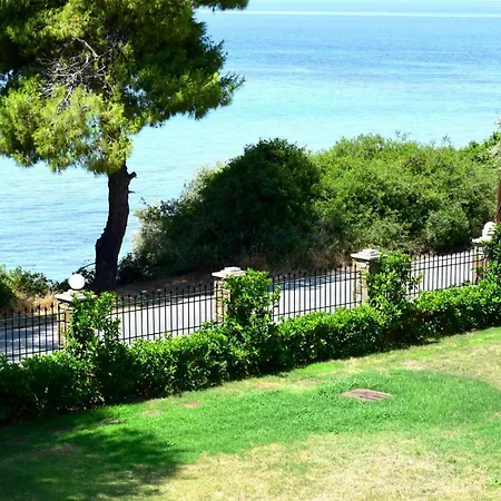 Olivelias Beachfront